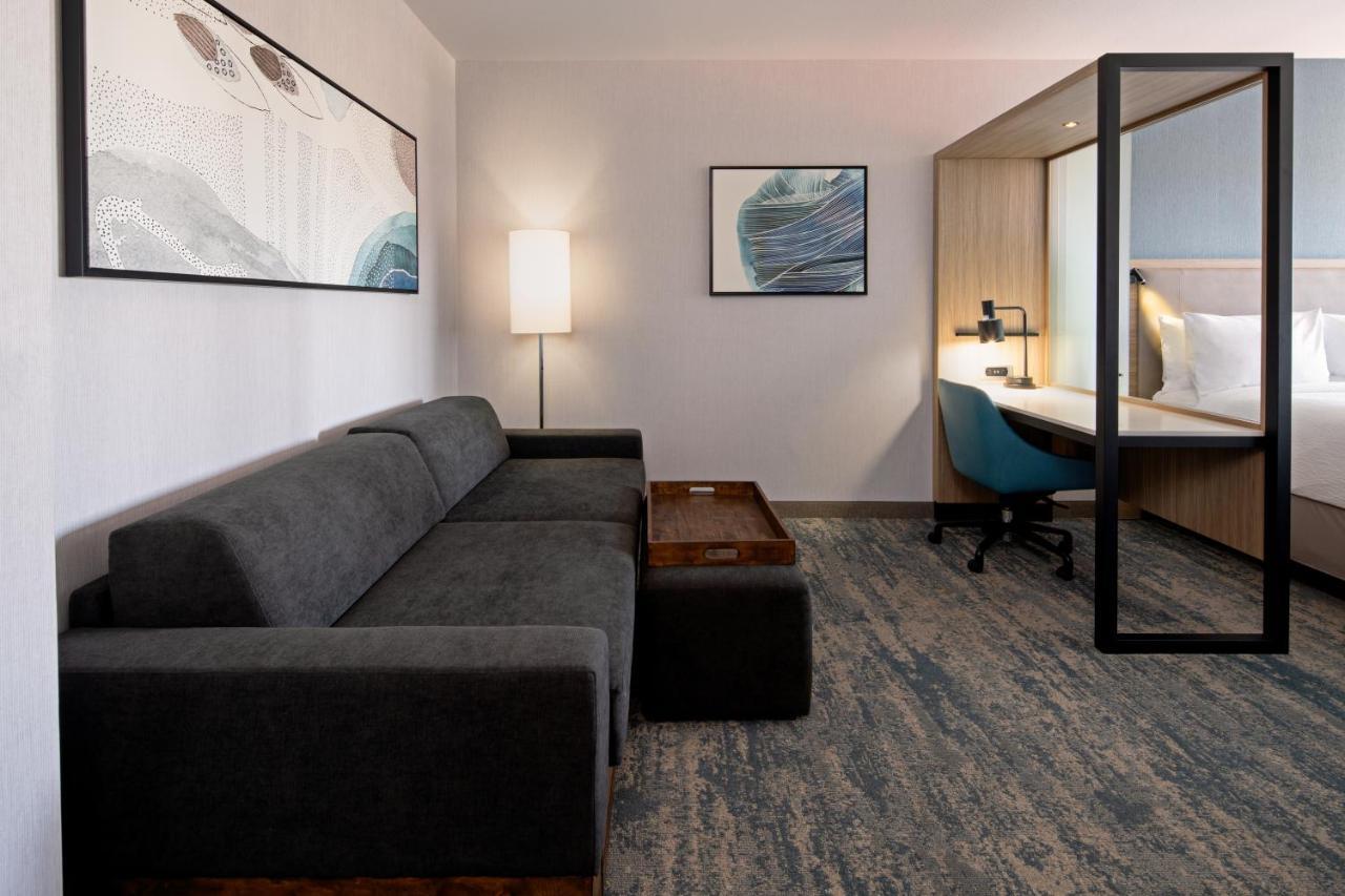 Springhill Suites By Marriott Valencia Bagian luar foto